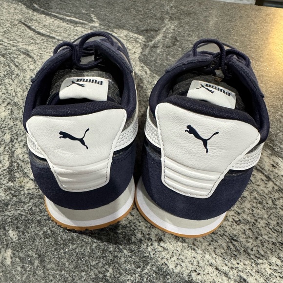 NWOT Puma Boys Sr Siege Athletic Shoe Size 3 - Picture 6 of 8